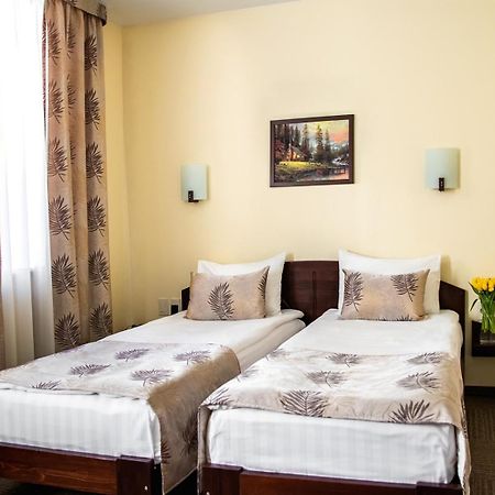 Hotel Ожидание7-40 Poznaň Exteriér fotografie